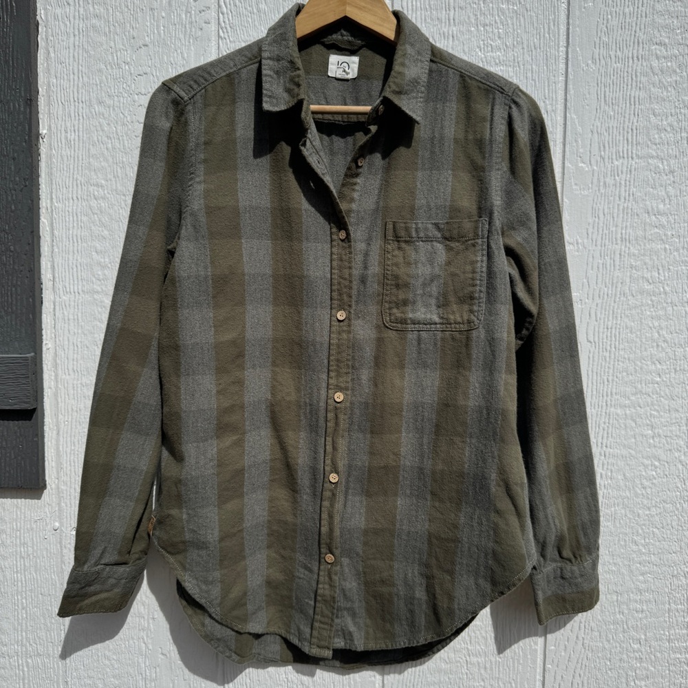 tentree organic cotton green flannel